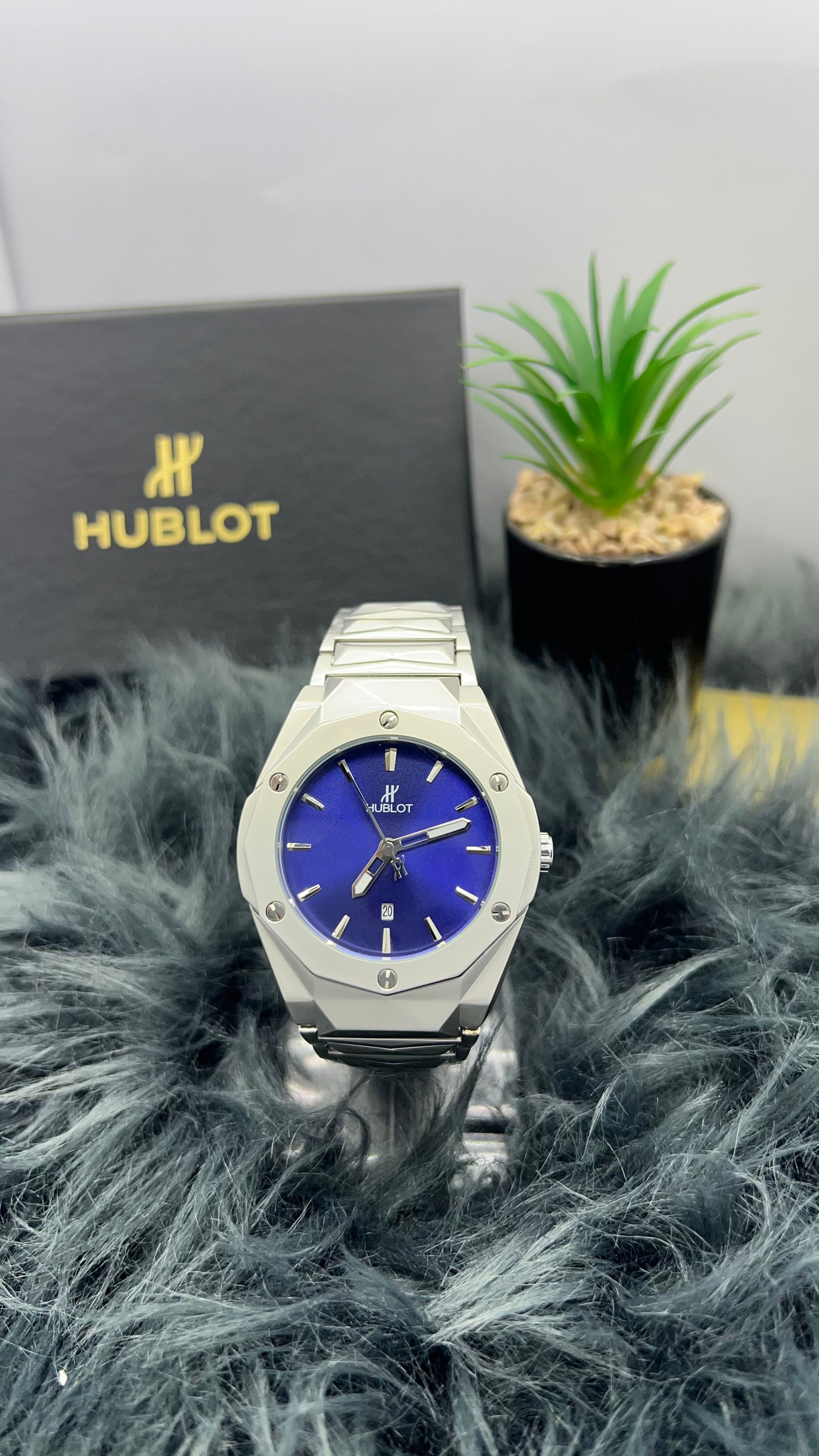 HUBLOT Stainless Steel Watch with Blue Dial - R.R TIMEPIECES