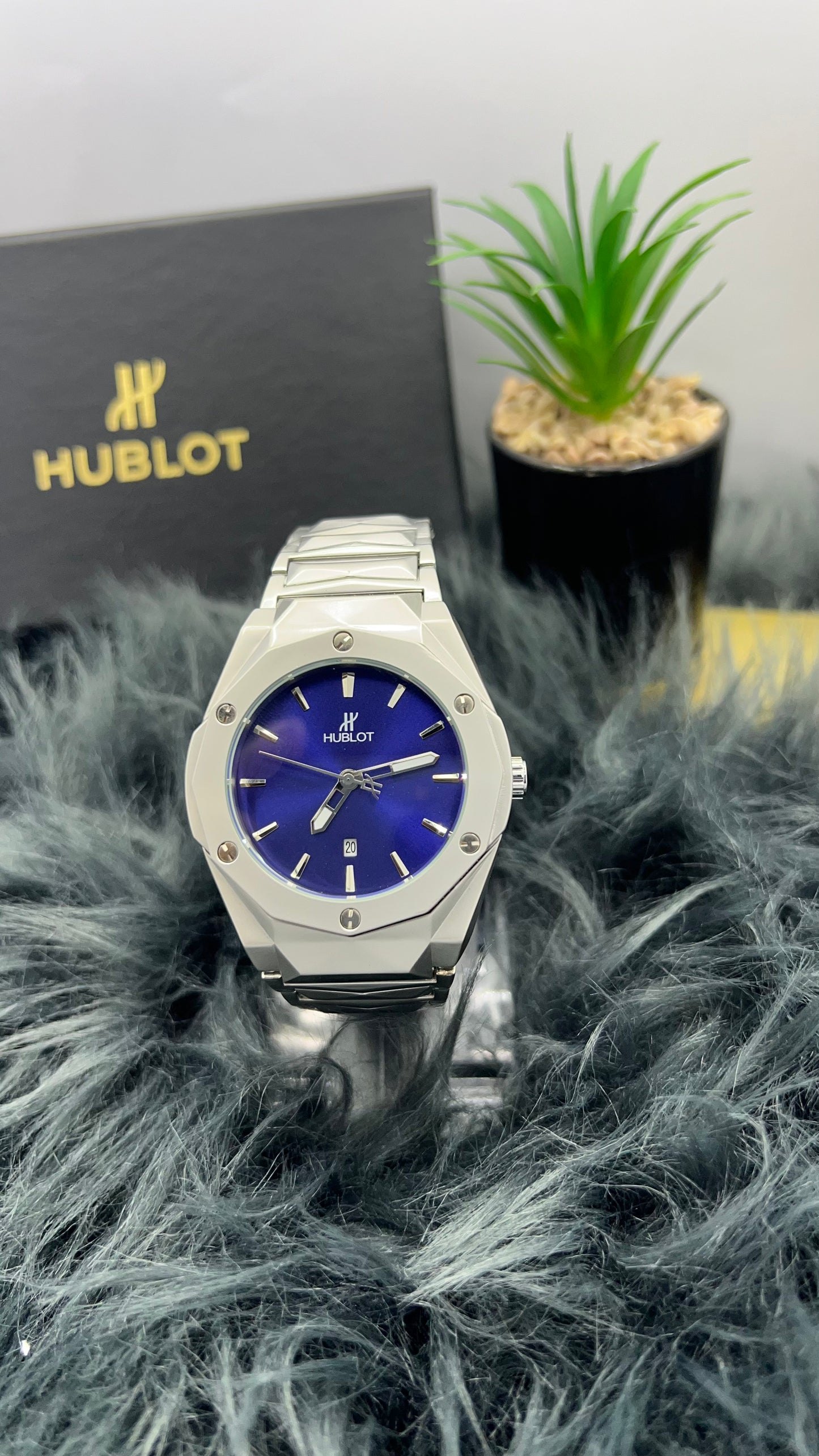HUBLOT Stainless Steel Watch with Blue Dial - R.R TIMEPIECES