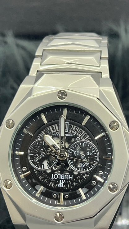 HUBLOT Chain with Date | Satinless Steel Luxury Watch