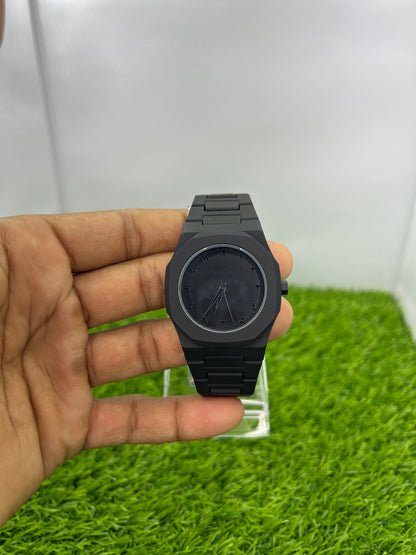 Black Aura Stainless Steel Watch – Lightweight and Stylish